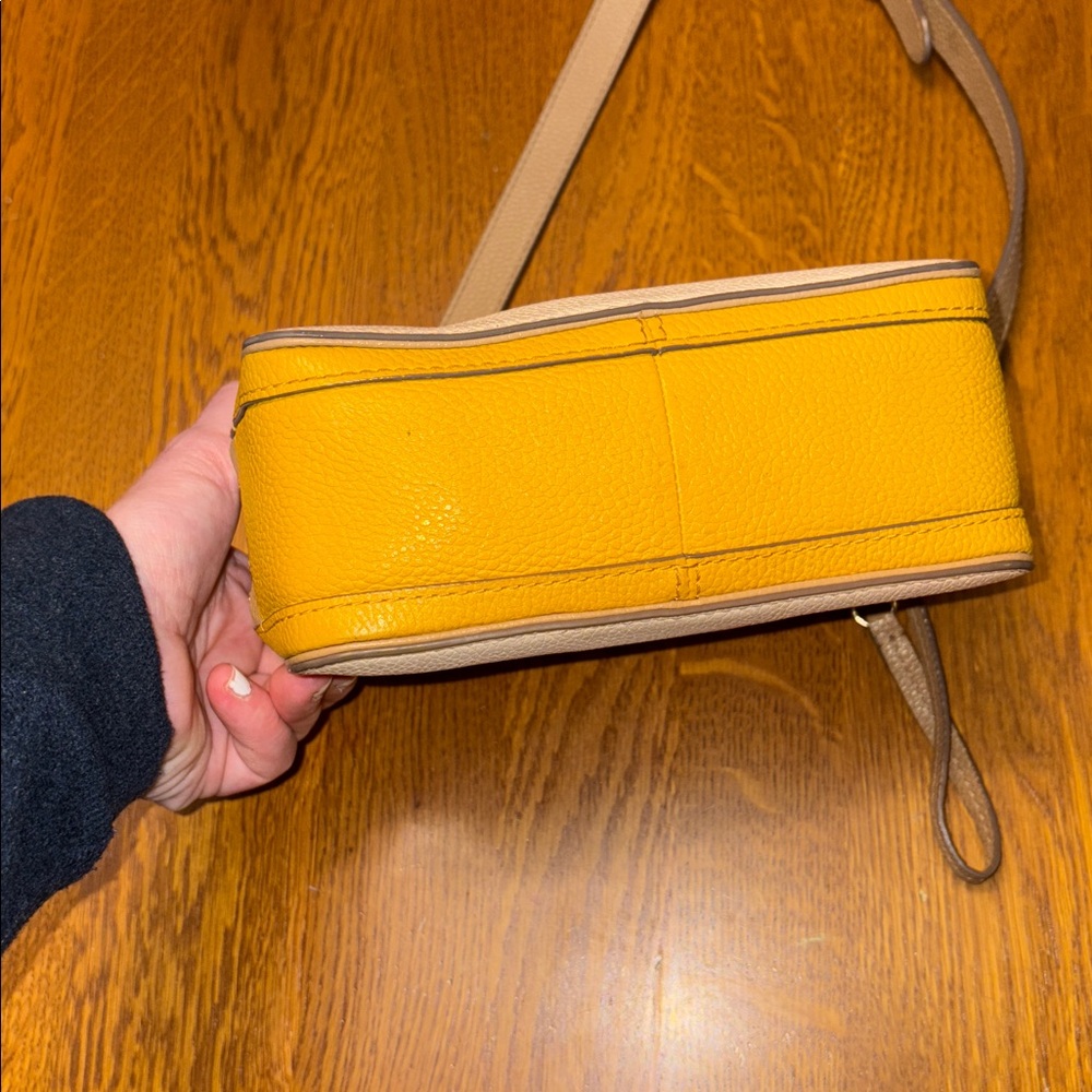 Marc Jacobs apricot lunchbox box bag 8x6x3.5 - Picture 4 of 9
